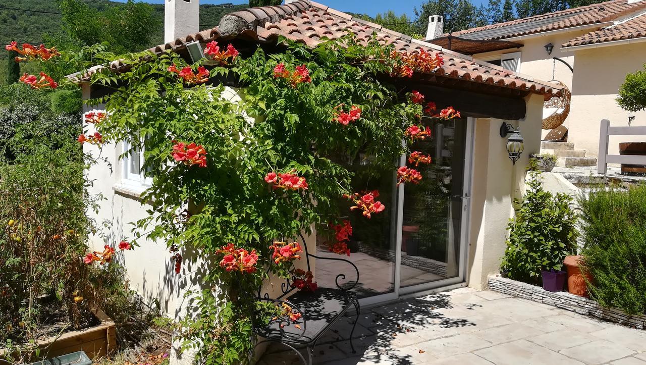 Villa Quinissole Sainte-Anastasie-sur-Issole Dış mekan fotoğraf